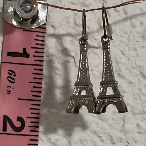 Eiffel Tower Dangly Earrings - Picture 1 of 2